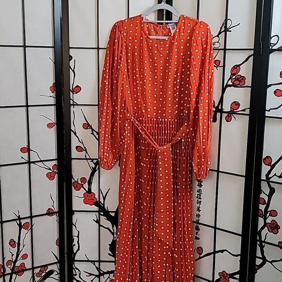 Eien Orange Polka Dot Full length Pleated Dress - Picture 2 of 12